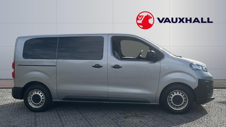 Vauxhall Vivaro Life 1.5 Turbo D 120PS Edition M 5dr Diesel Estate